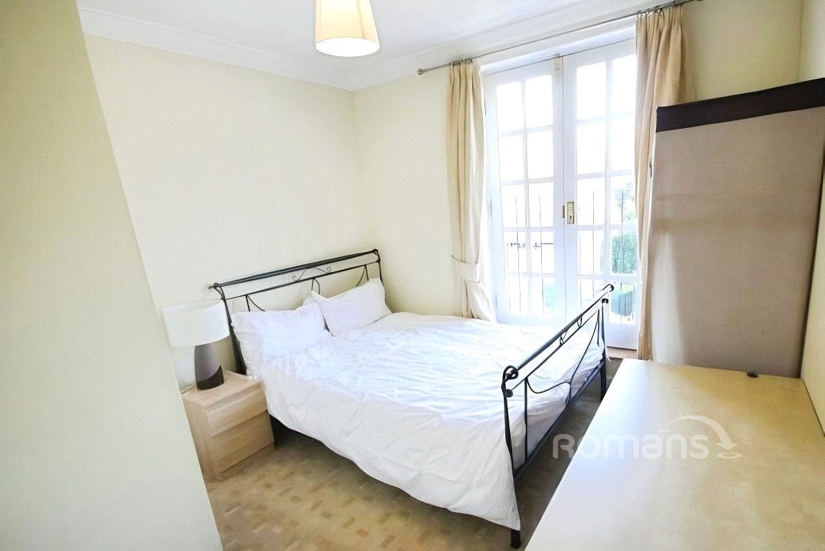 Flat Jewry Street in Winchester