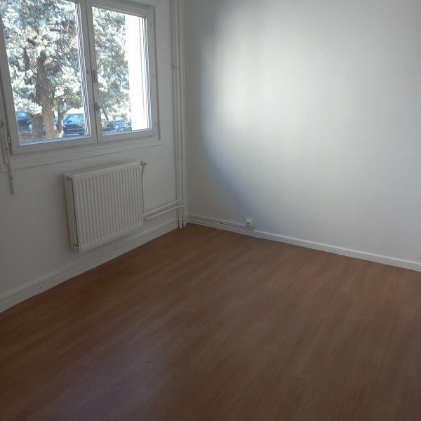 Appartement Rue des Provinces à Charvieu-Chavagneux