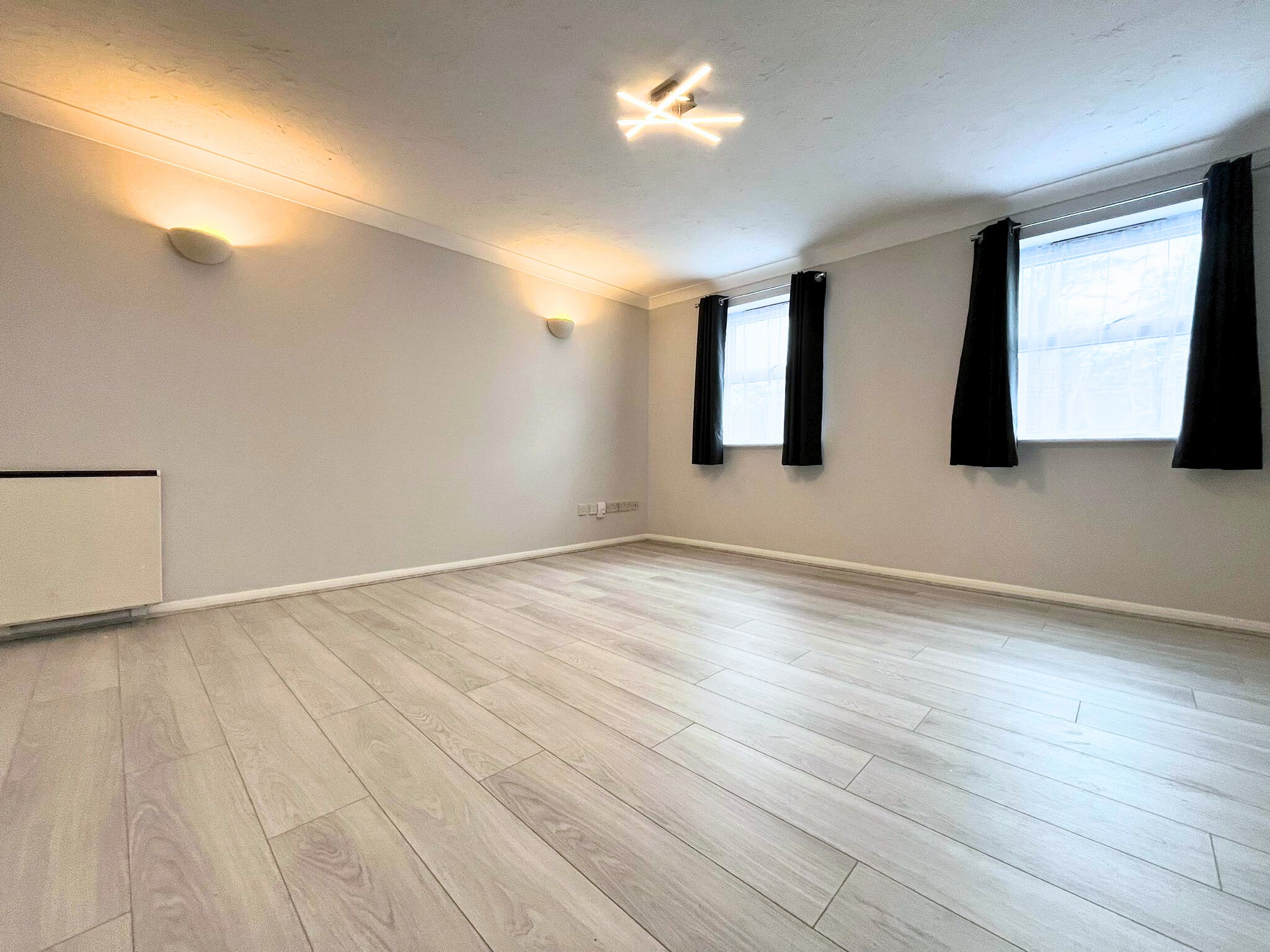 Flat Downings in Greater London
