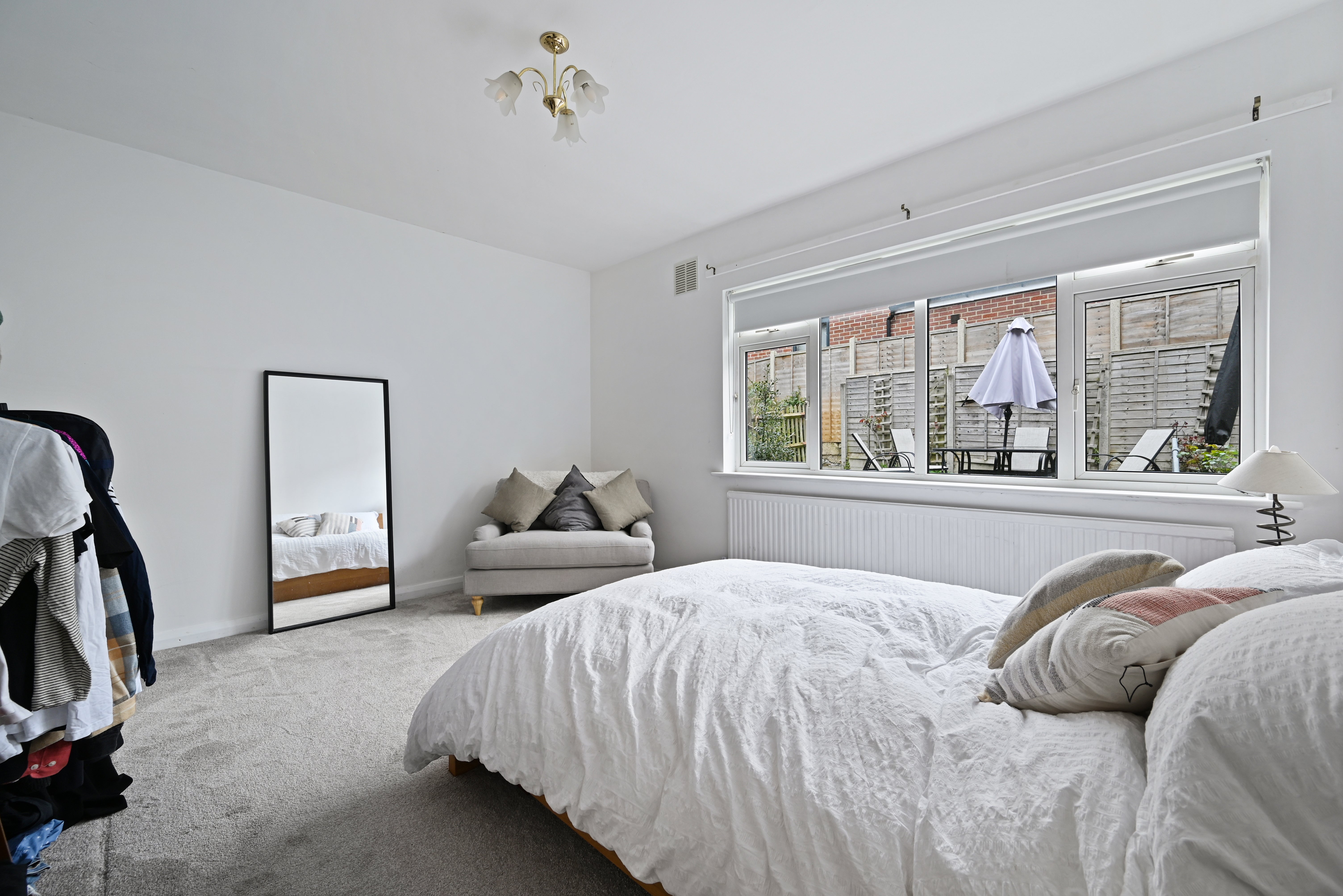Flat Friern Park in Greater London
