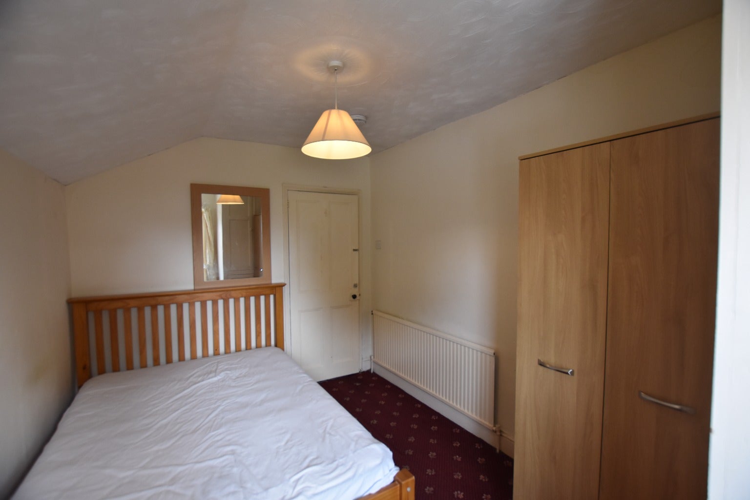 Room Granville Street in Peterborough