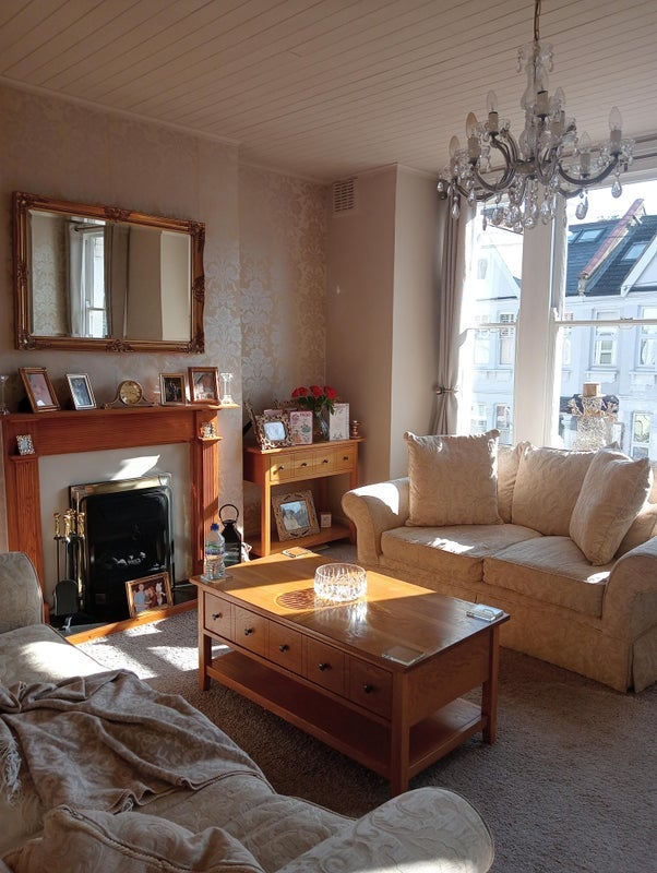 Room Brancaster Road in Greater London