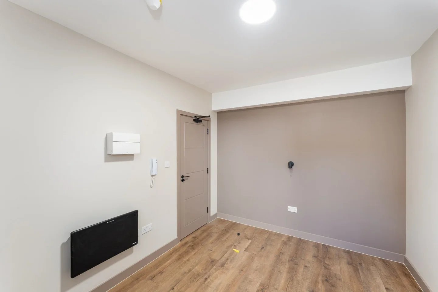 Flat Cassio Road in Watford