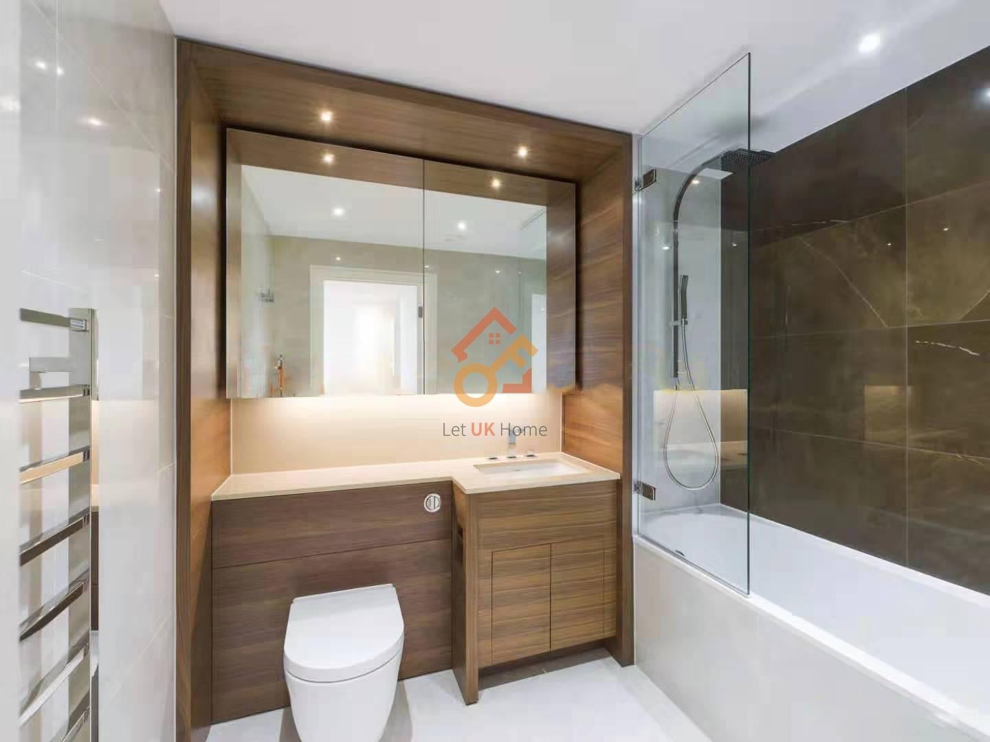 Flat Juniper Drive in Greater London