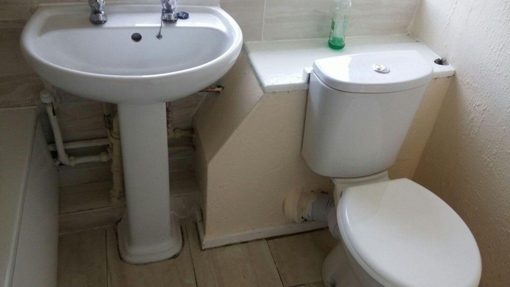 Room Castor Lane in Greater London