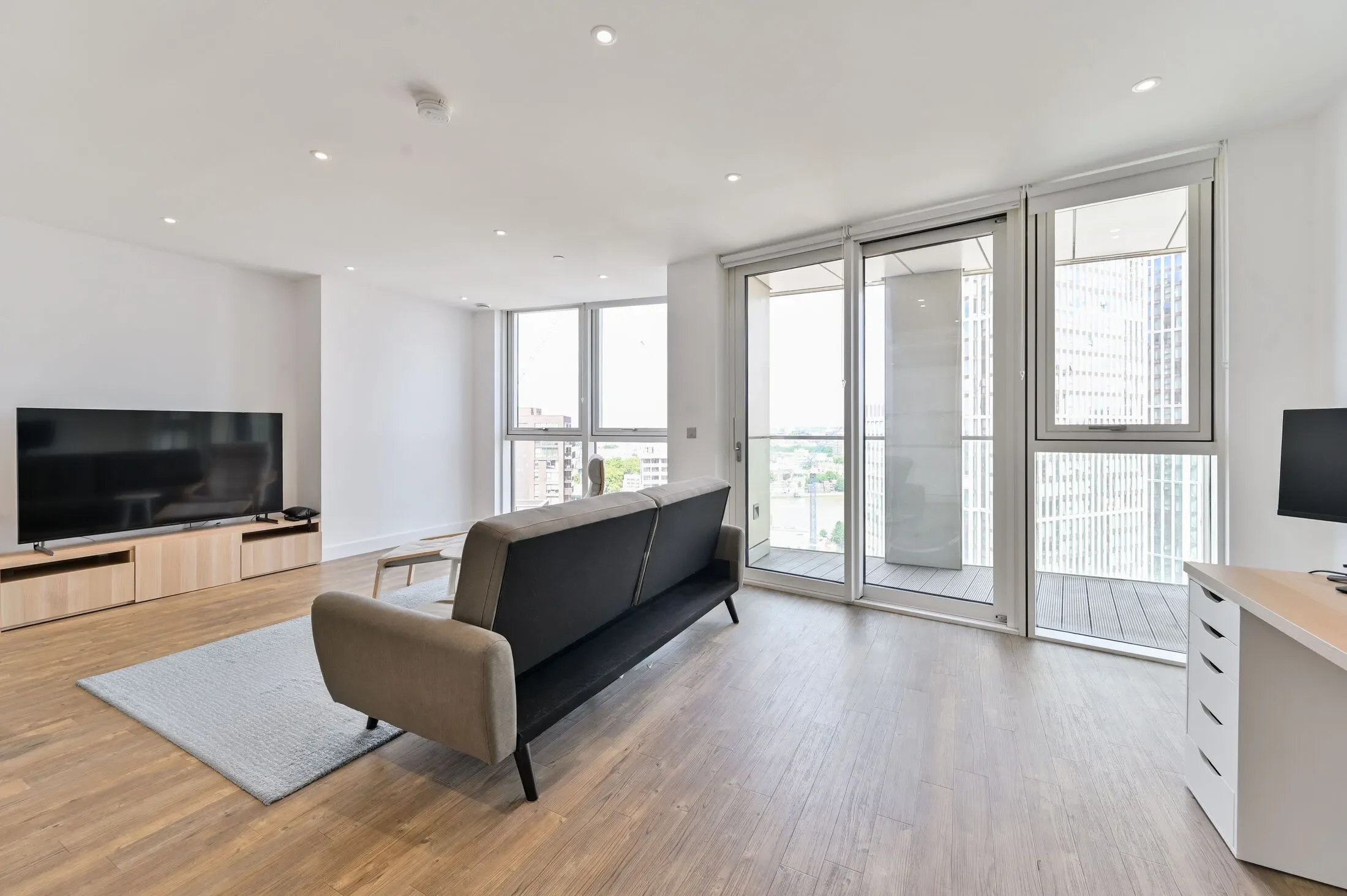 Flat Wandsworth Road in Greater London