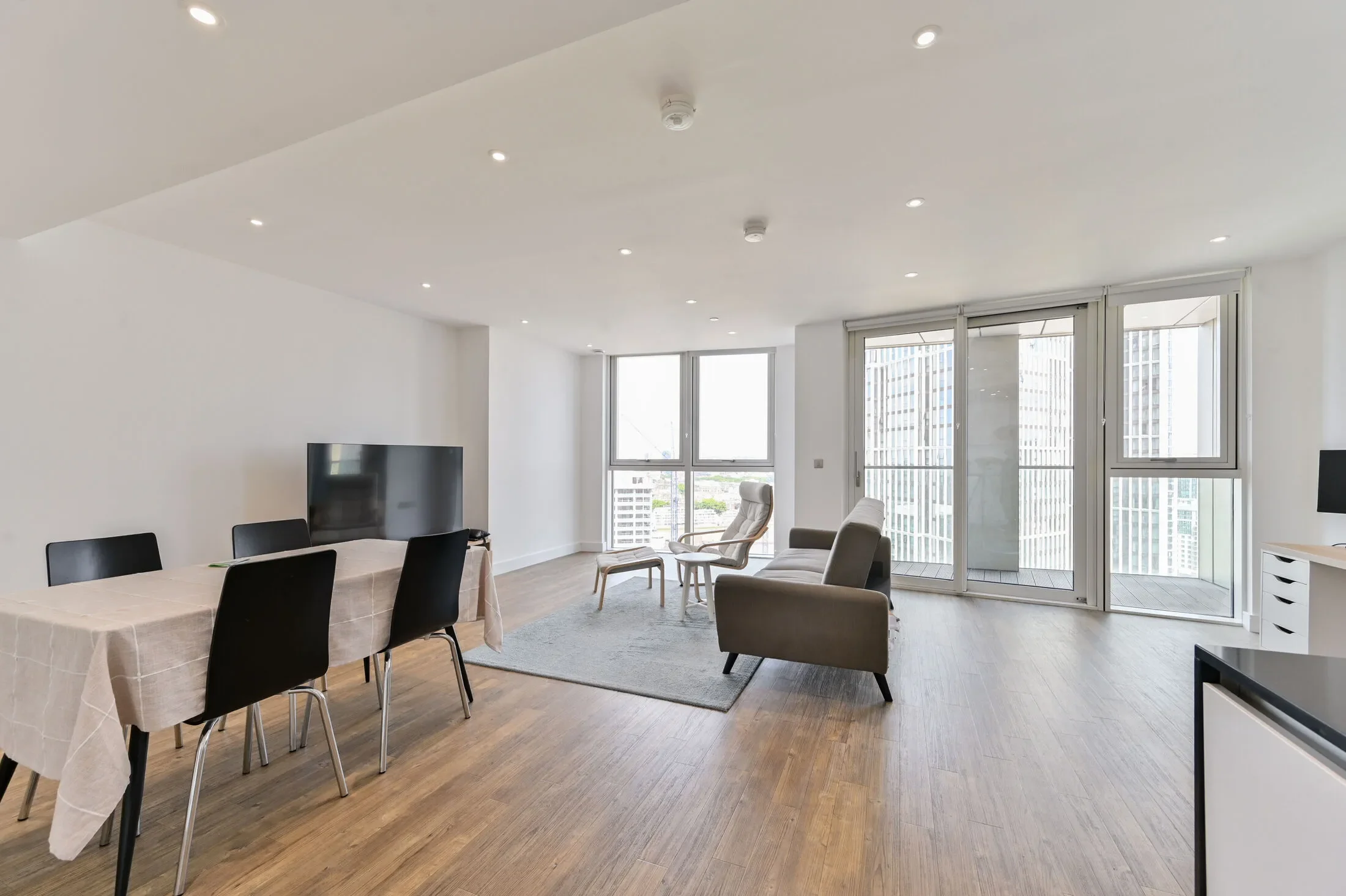 Flat Wandsworth Road in Greater London