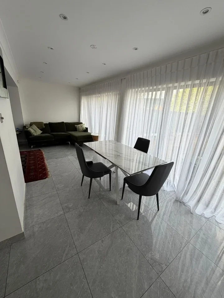 Room Staines Road East in Borough of Spelthorne