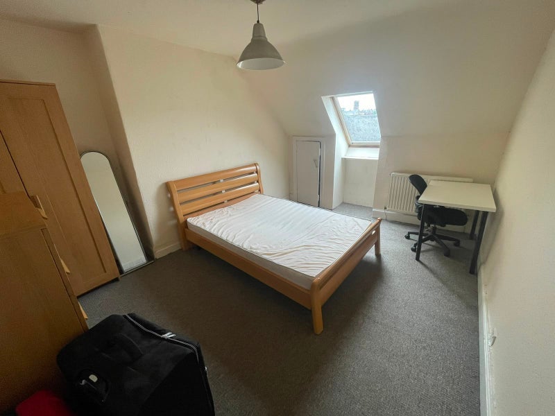 Room Brougham Street in City of Edinburgh