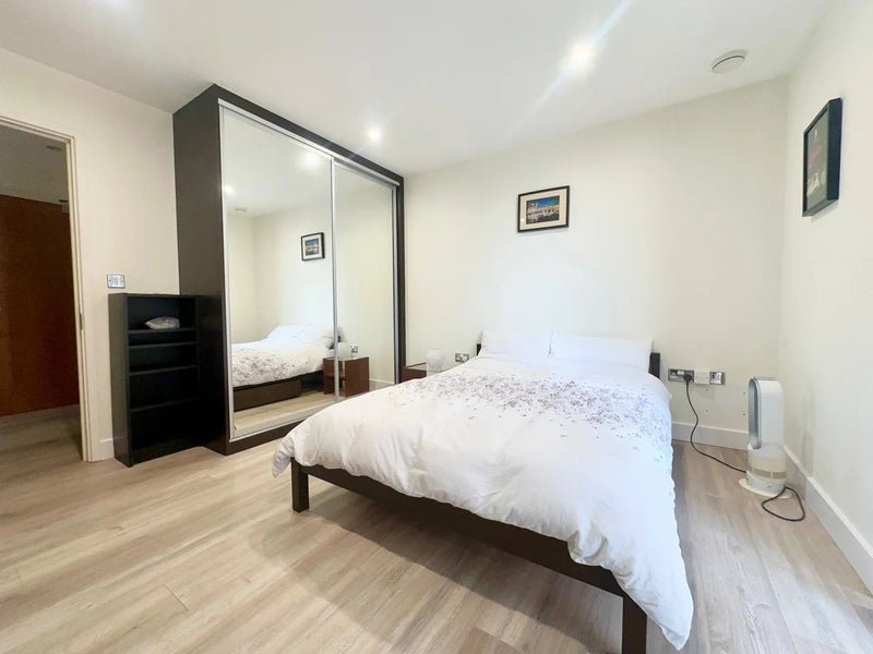 Room ExCeL Marina in Greater London