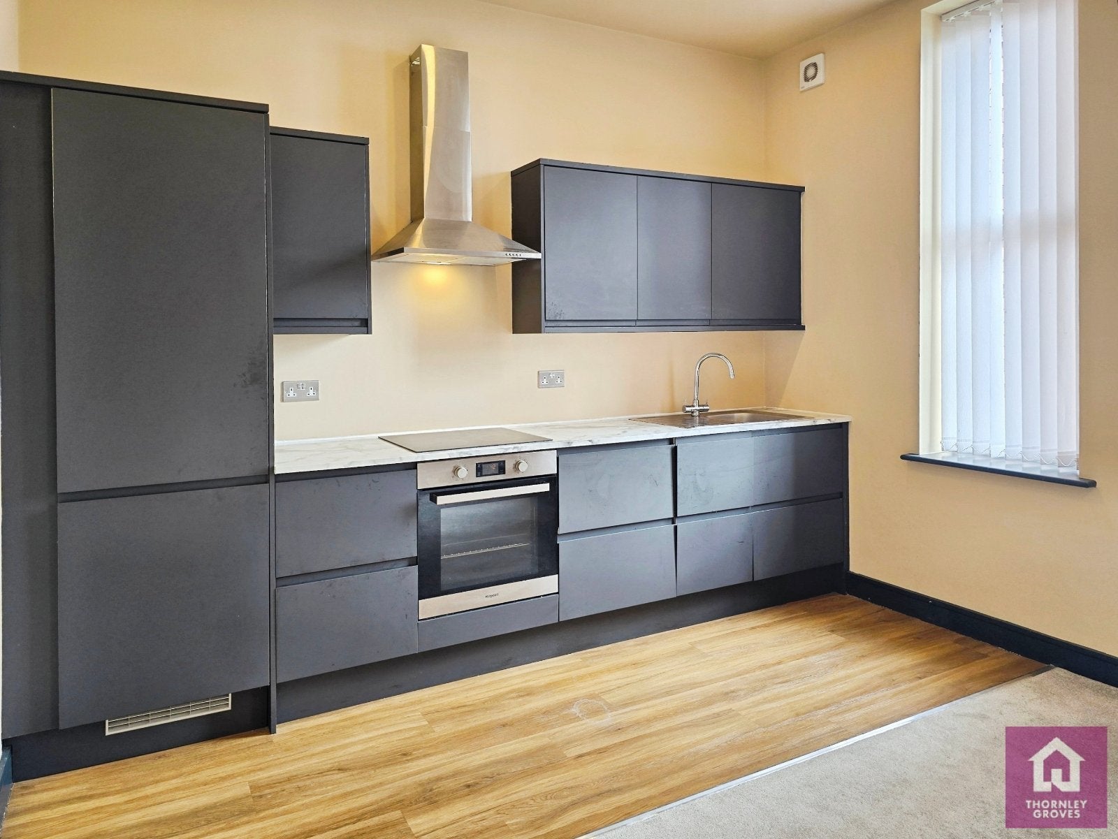 Flat Blenheim Road in Wallasey