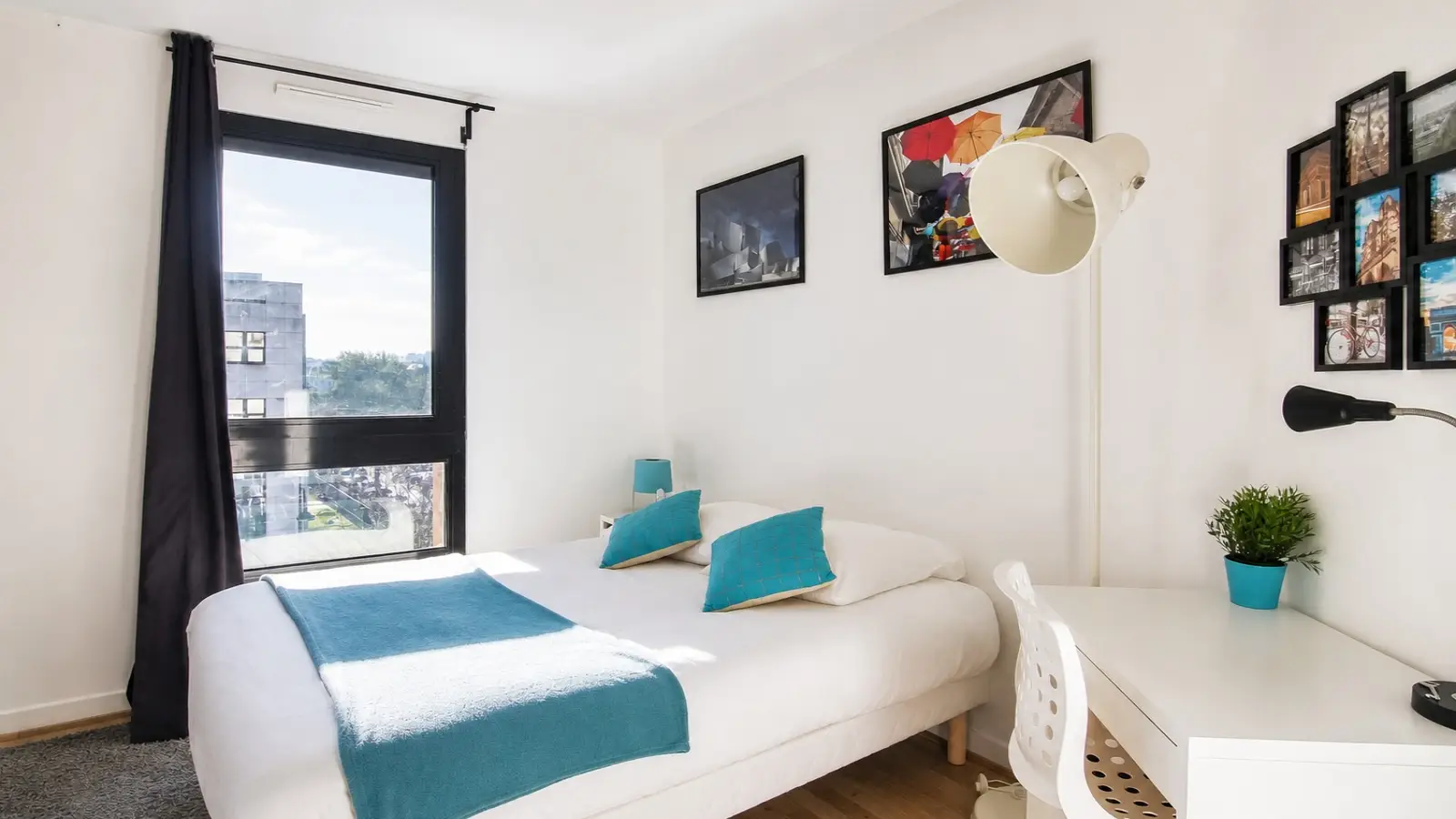 Chambre Avenue Beauséjour à Rueil-Malmaison