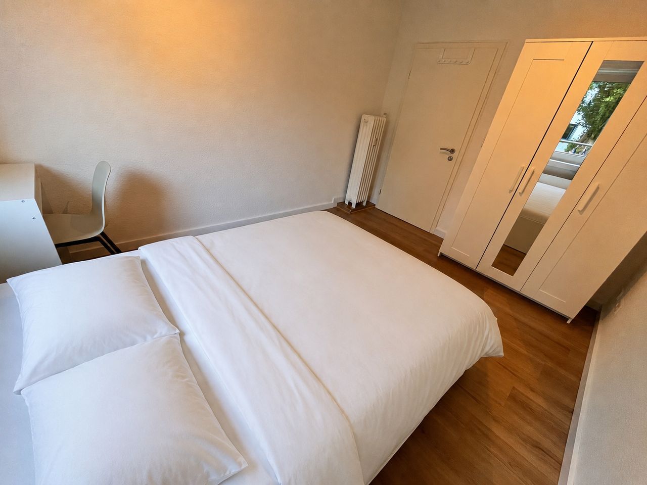 Zimmer Heinrich-Hoffmann-Straße in Frankfurt am Main