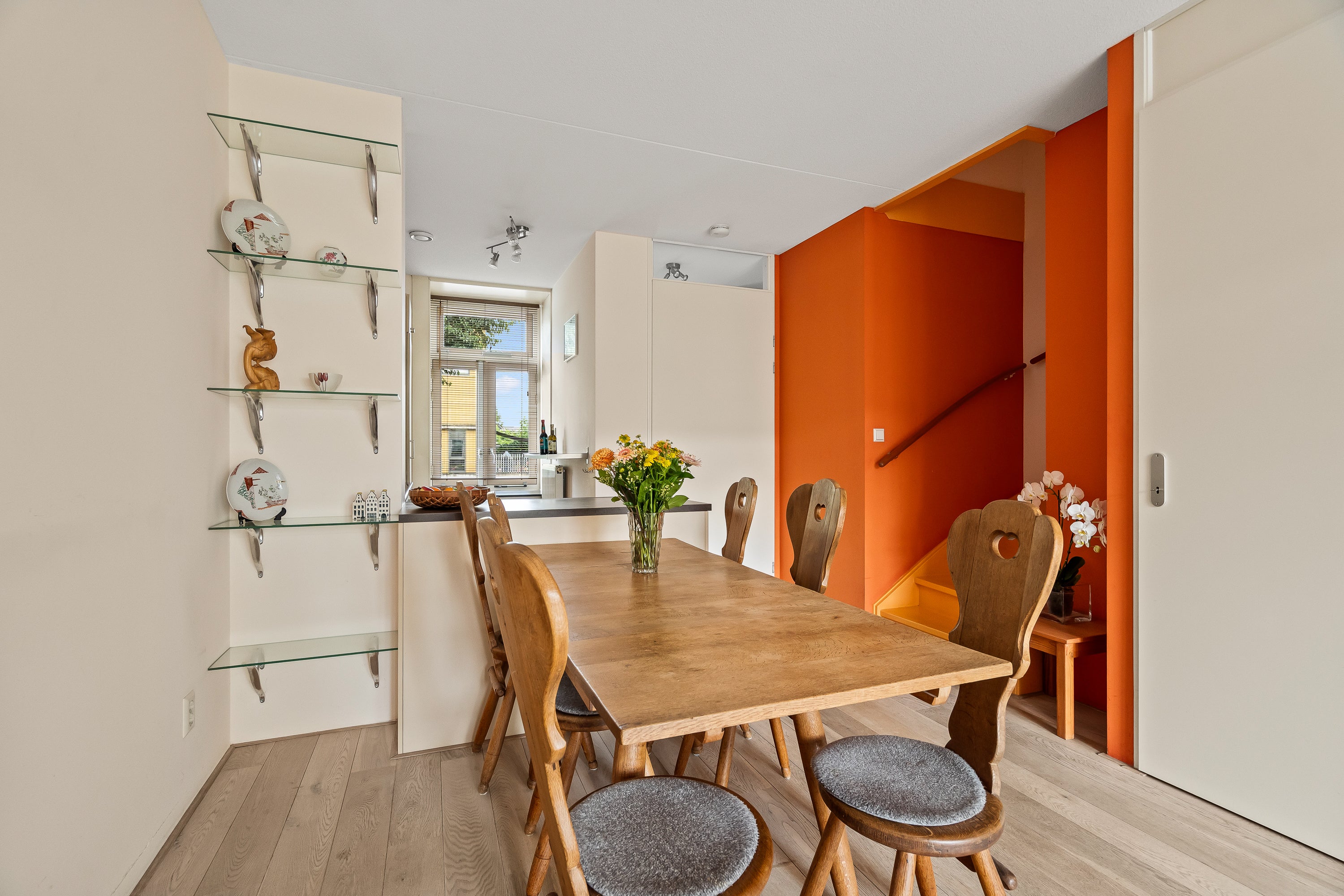 Tussenwoning te koop: Eschersingel 36, Utrecht