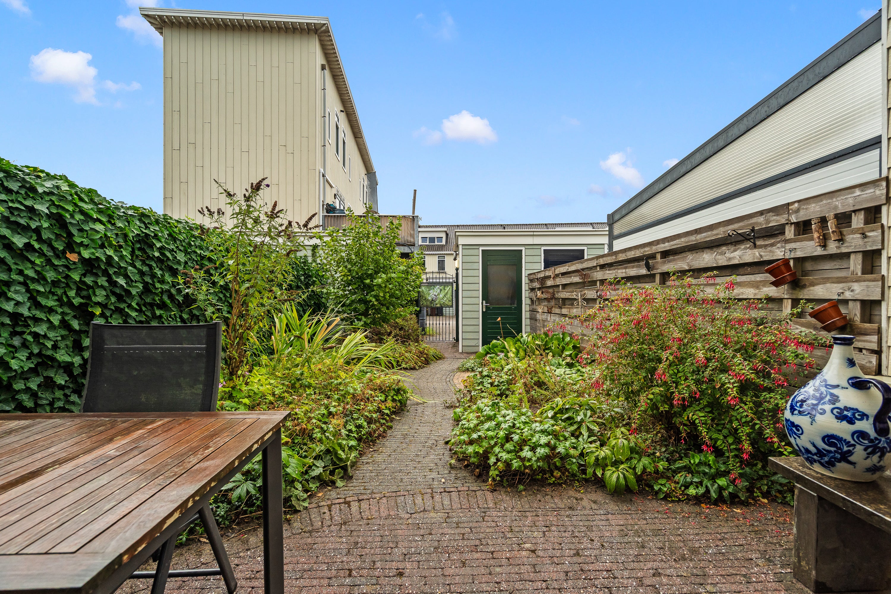 Tussenwoning te koop: Eschersingel 36, Utrecht