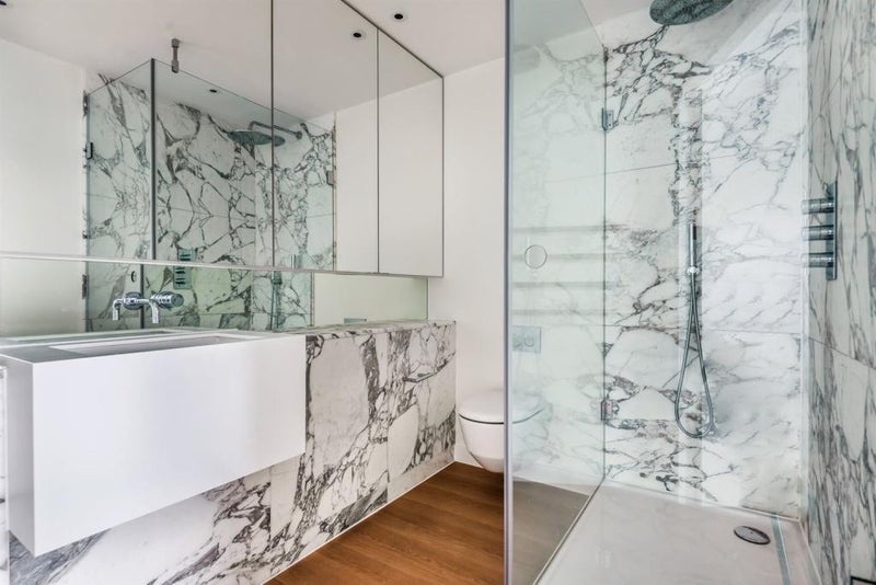 Room Cutter Lane in Greater London