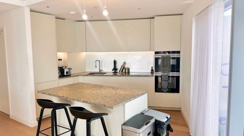 Room Cutter Lane in Greater London