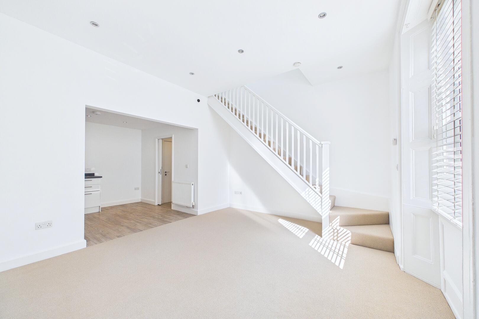 Flat Central Way in Clevedon
