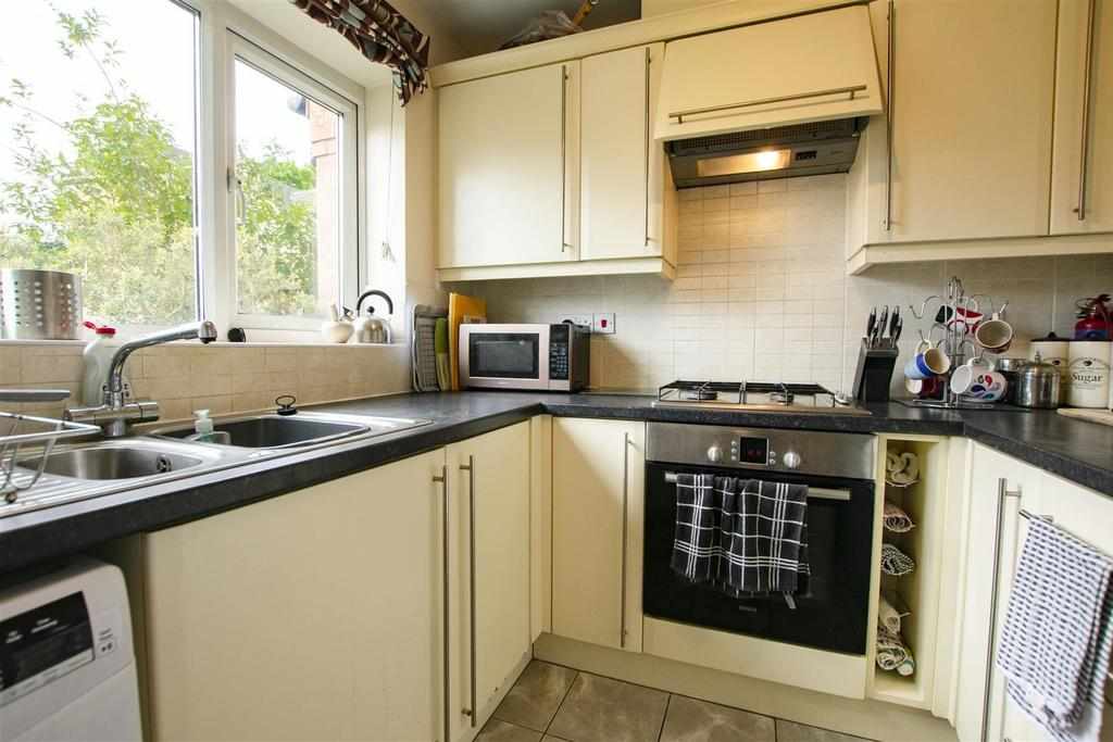 Flat Ten Acres Mews in Birmingham