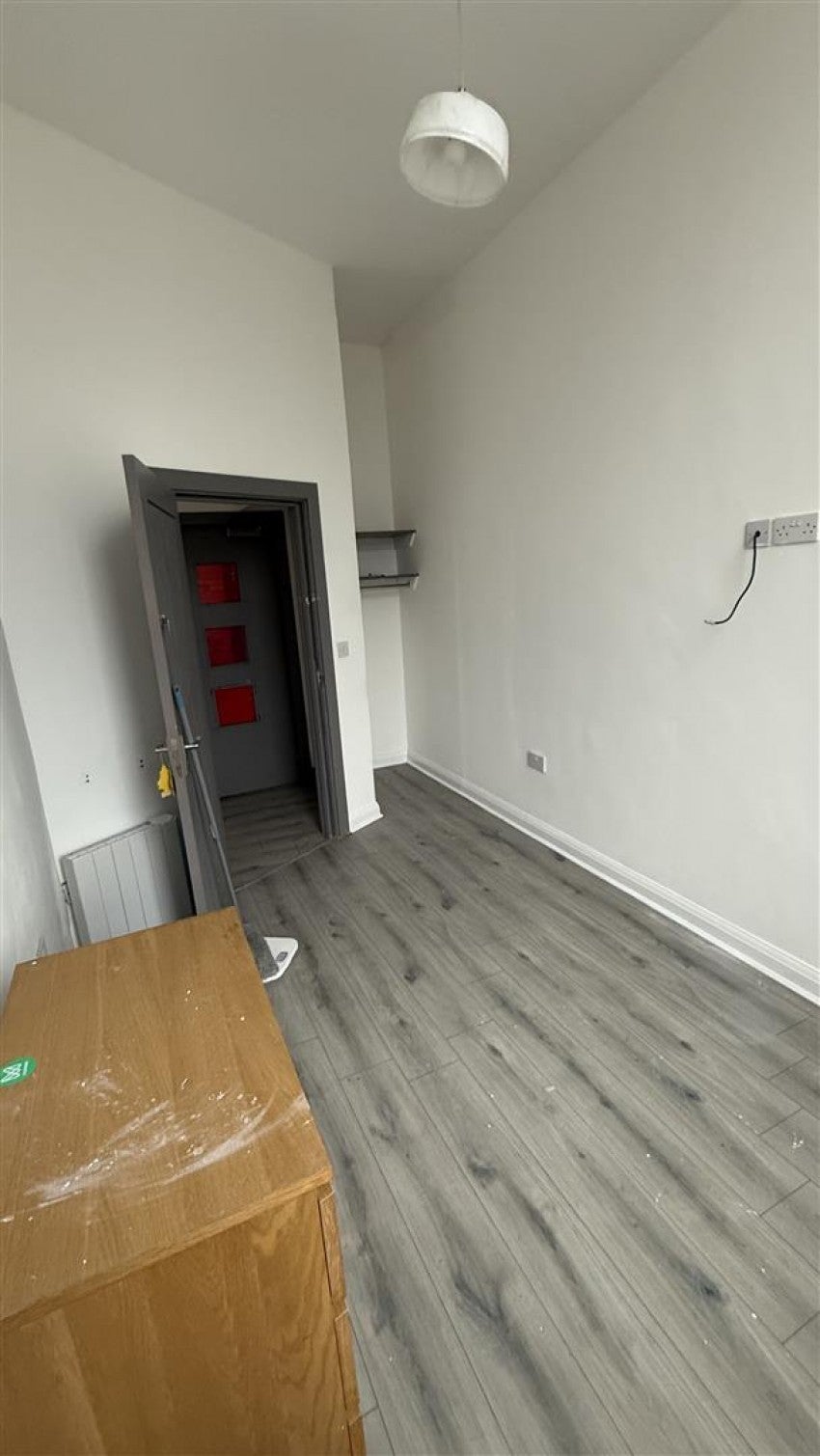 Flat Horrocks Lane in Warrington