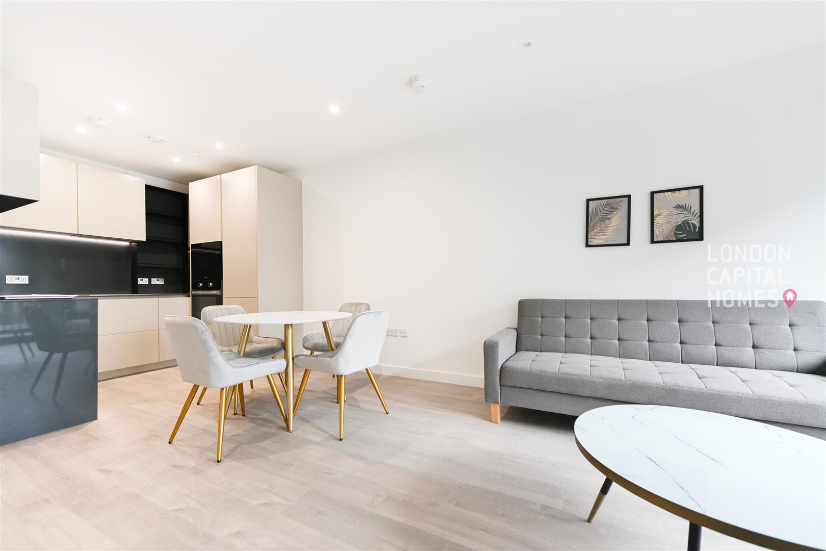 Flat St. Barnabas Street in London
