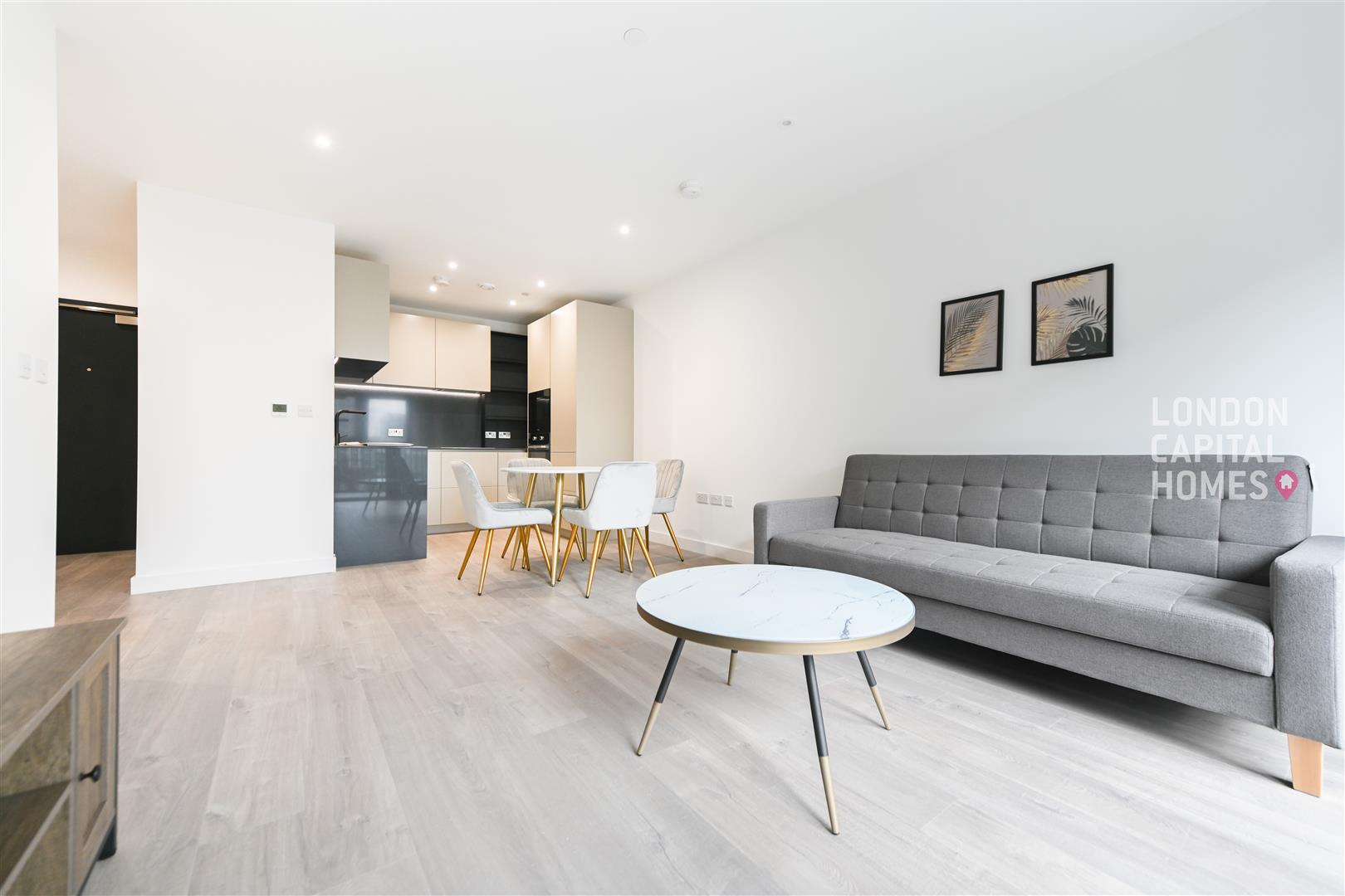 Flat St. Barnabas Street in London