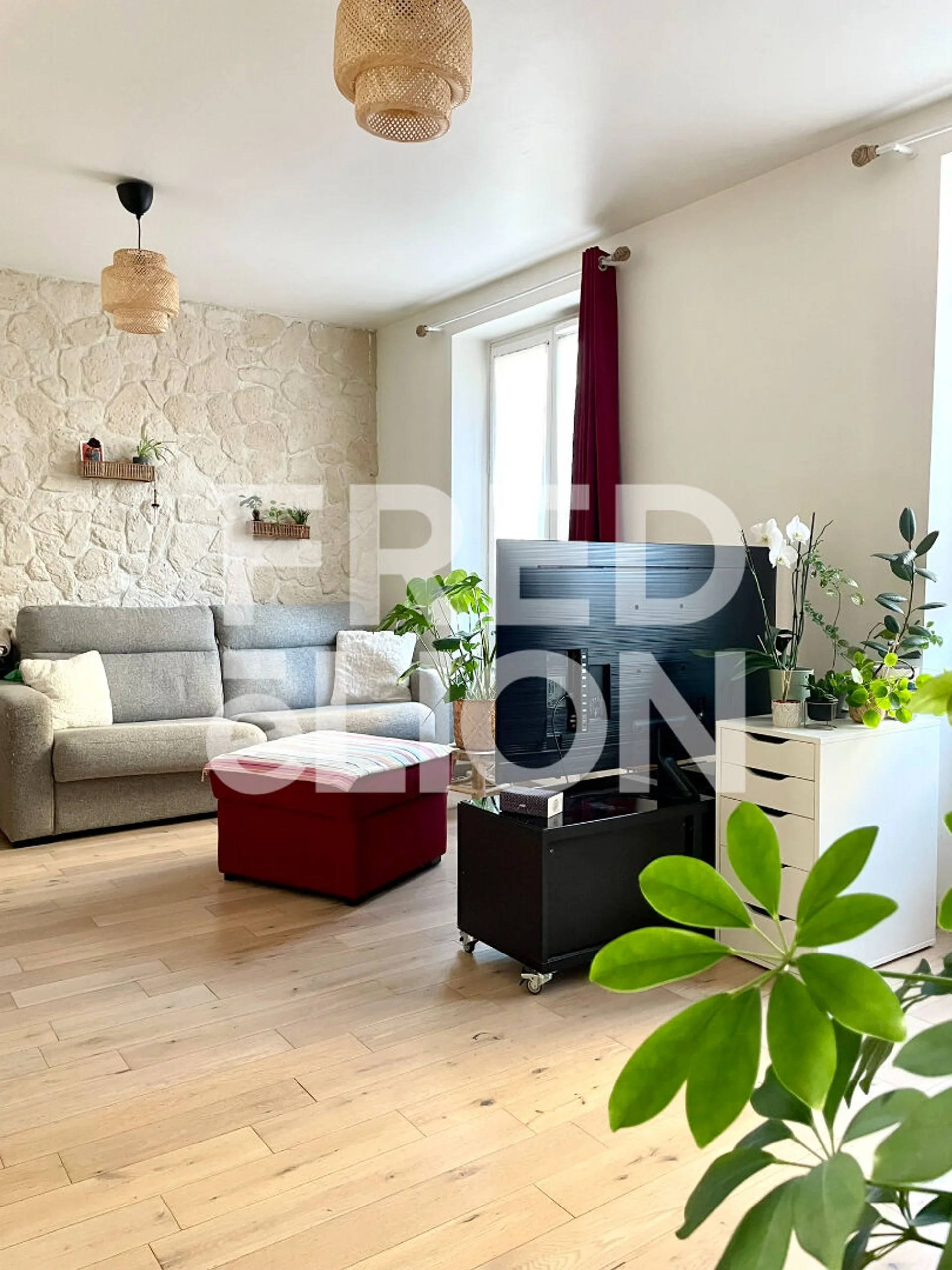 Flat Avenue d'Italie in Paris