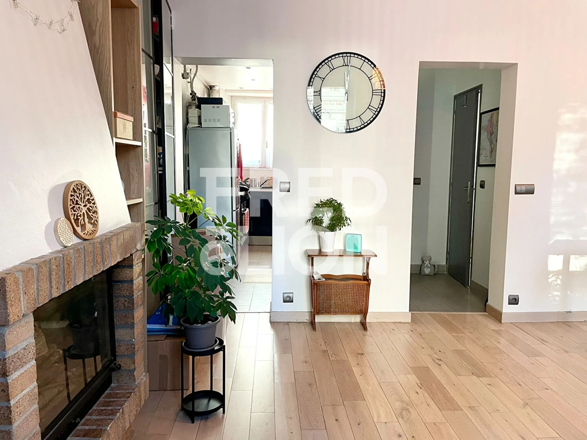 Flat Avenue d'Italie in Paris