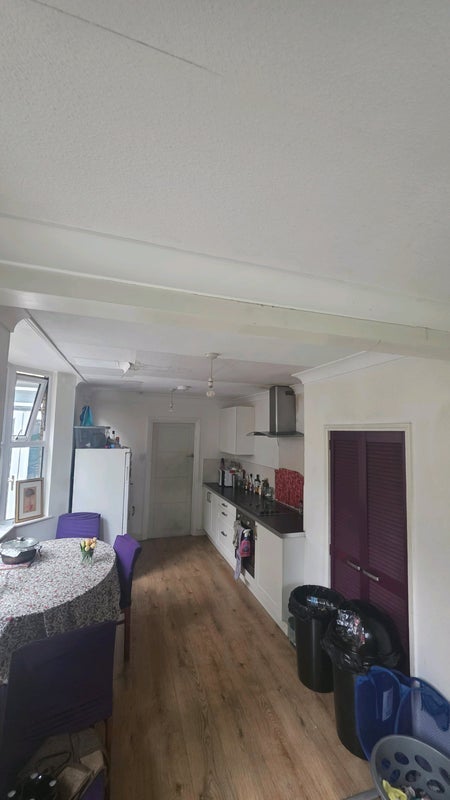 Room Cranbrook Park in Greater London