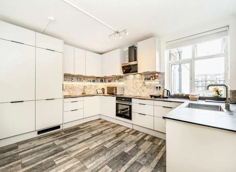 Flat Portsdown Mews in Greater London