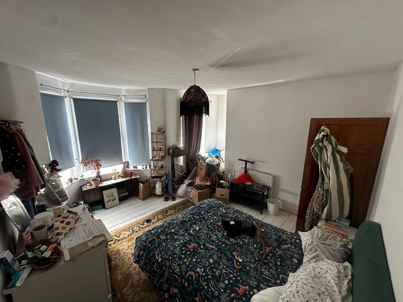 Room Congleton Road in Bristol