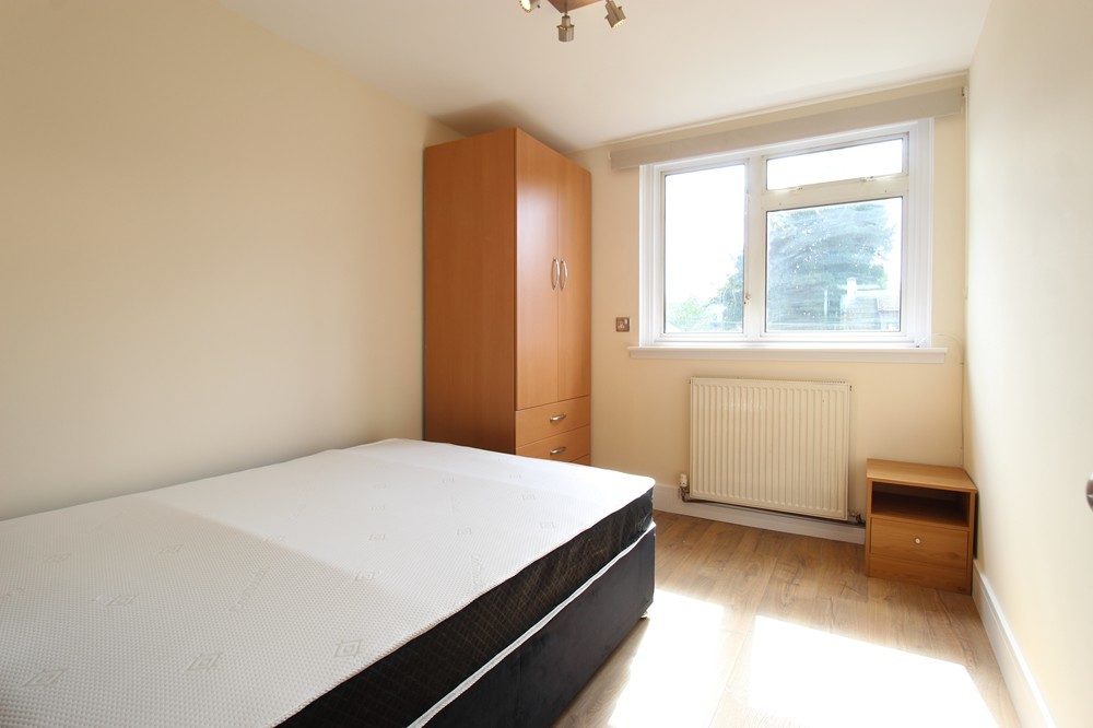 Flat Nellfield Place in Aberdeen City