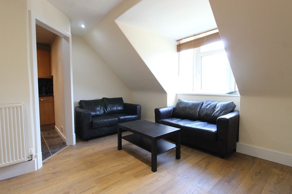 Flat Nellfield Place in Aberdeen City