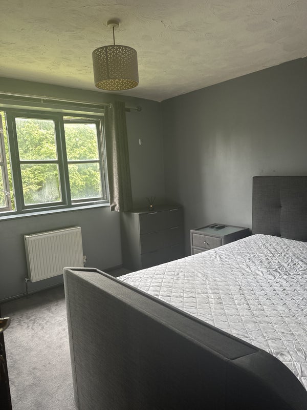 Room Hanson Close in Greater London