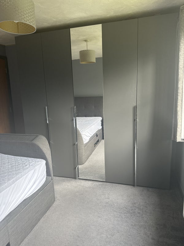 Room Hanson Close in Greater London