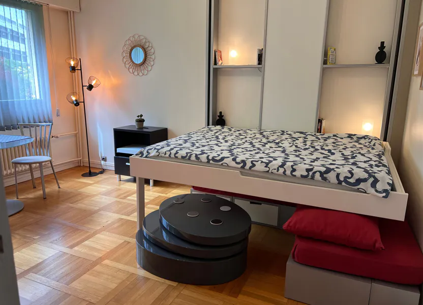 Flat Rue du 19 Janvier in Garches