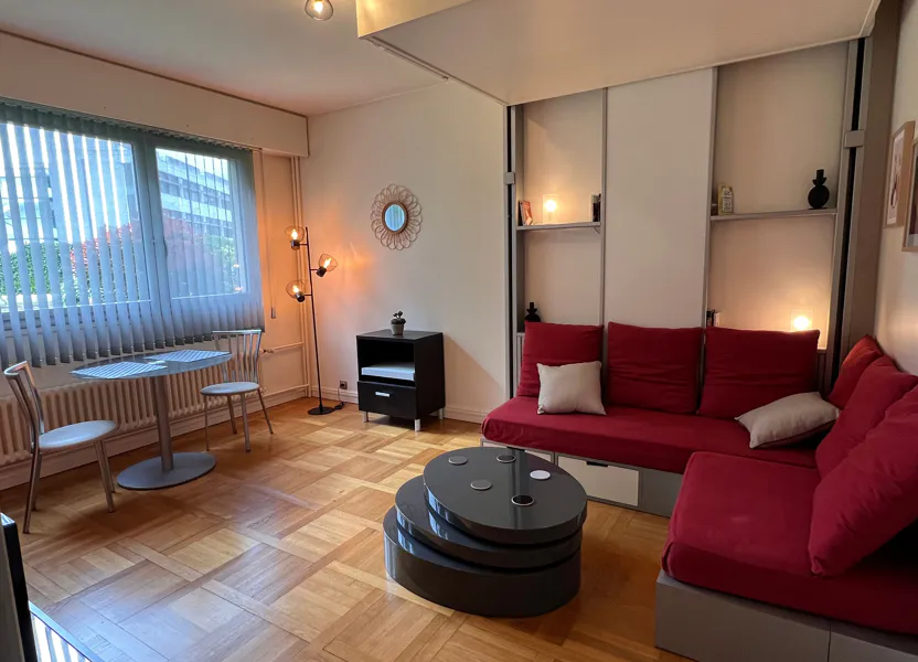 Flat Rue du 19 Janvier in Garches