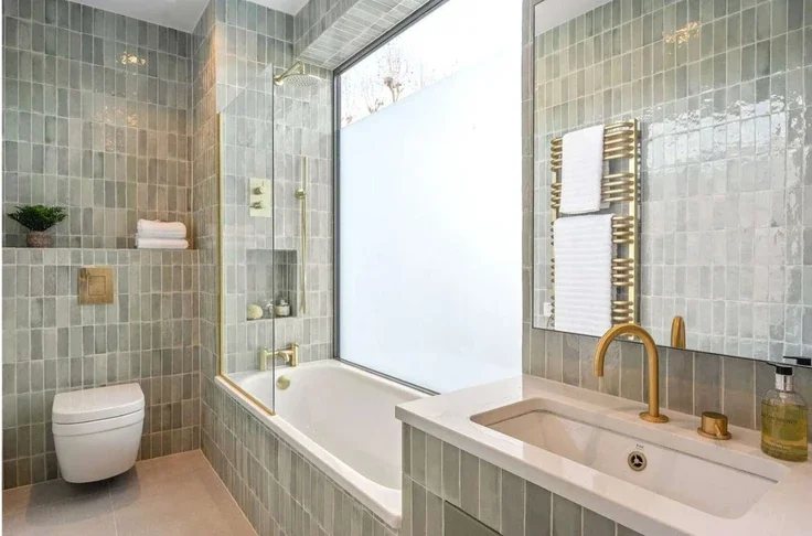 House Dagmar Terrace in Greater London
