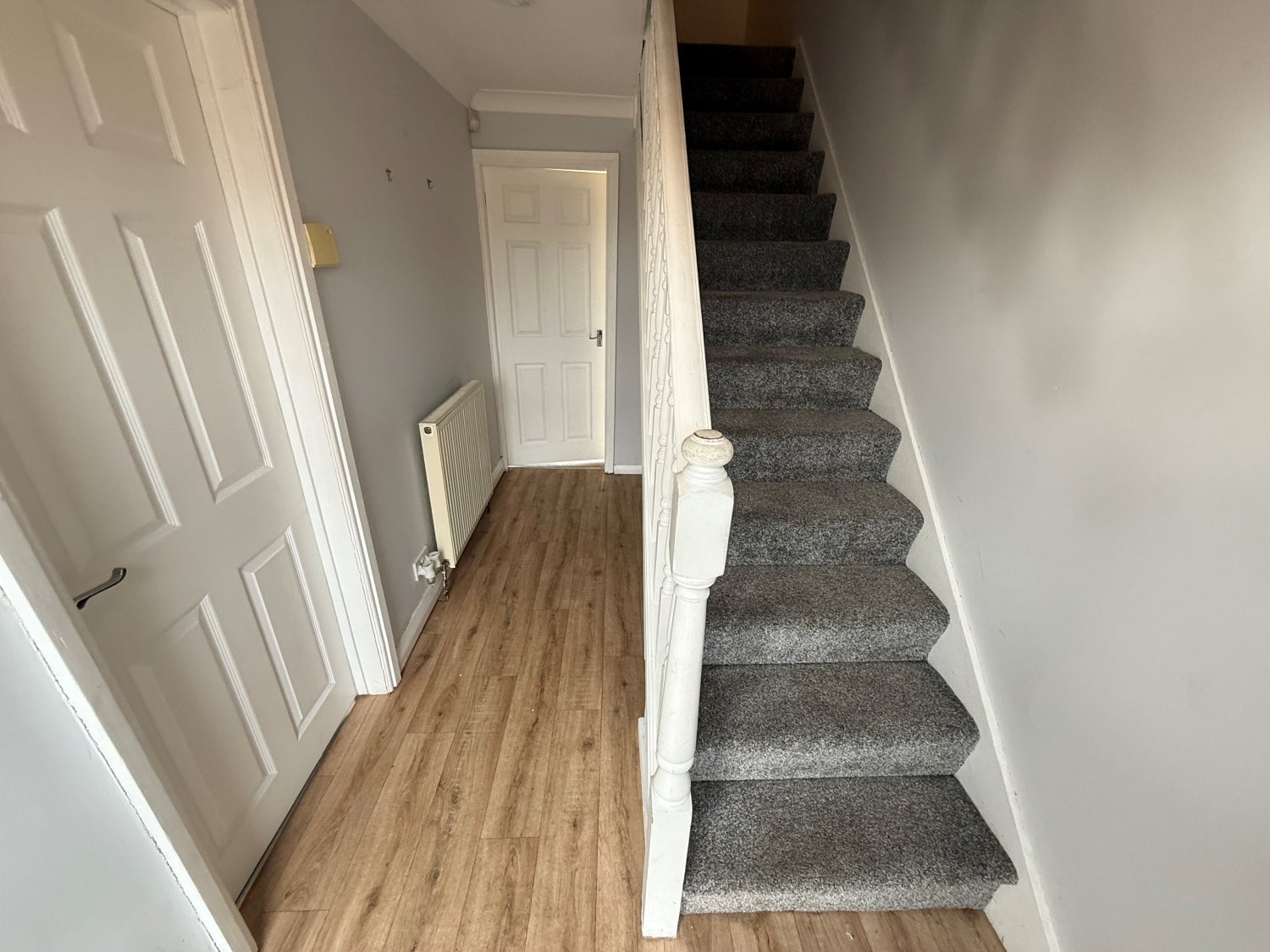 House Chequers Close in Wakefield
