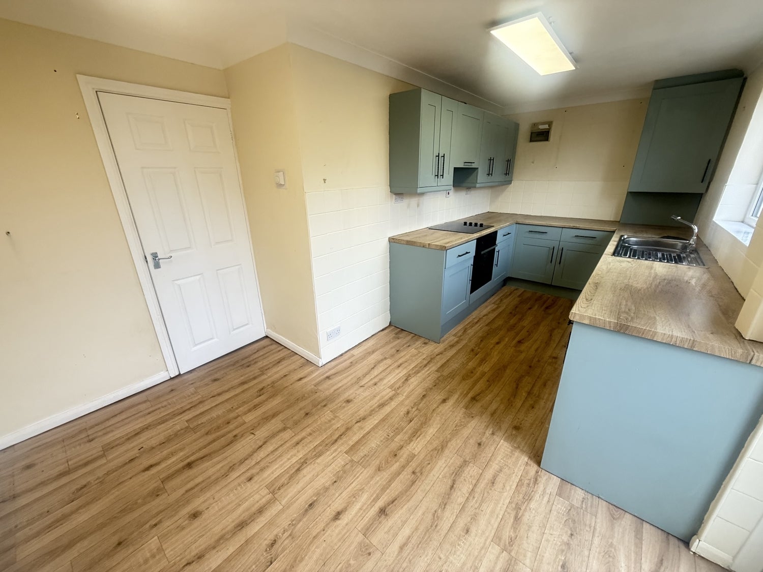 House Chequers Close in Wakefield