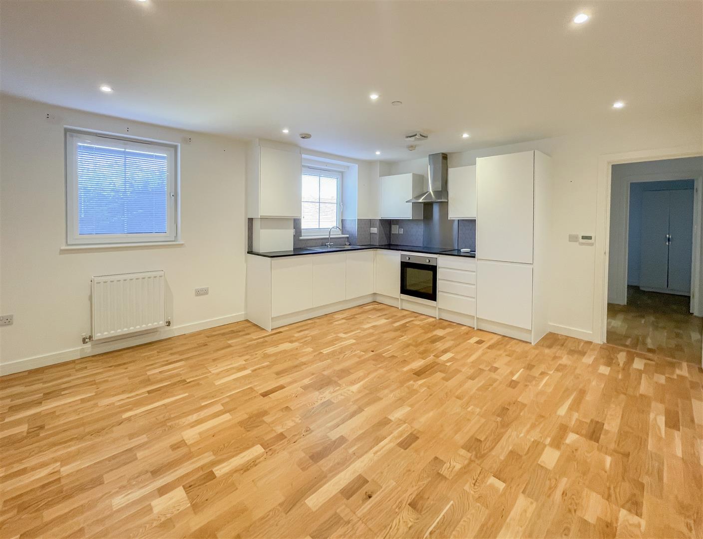 Flat Upperton Road in Eastbourne