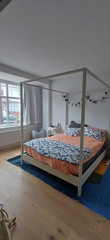 House Mafeking Road in Greater London
