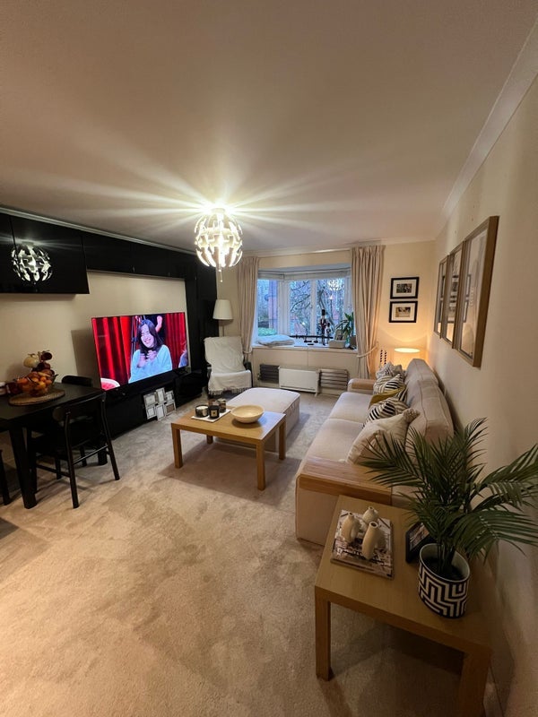 Flat Bunning Way in Greater London