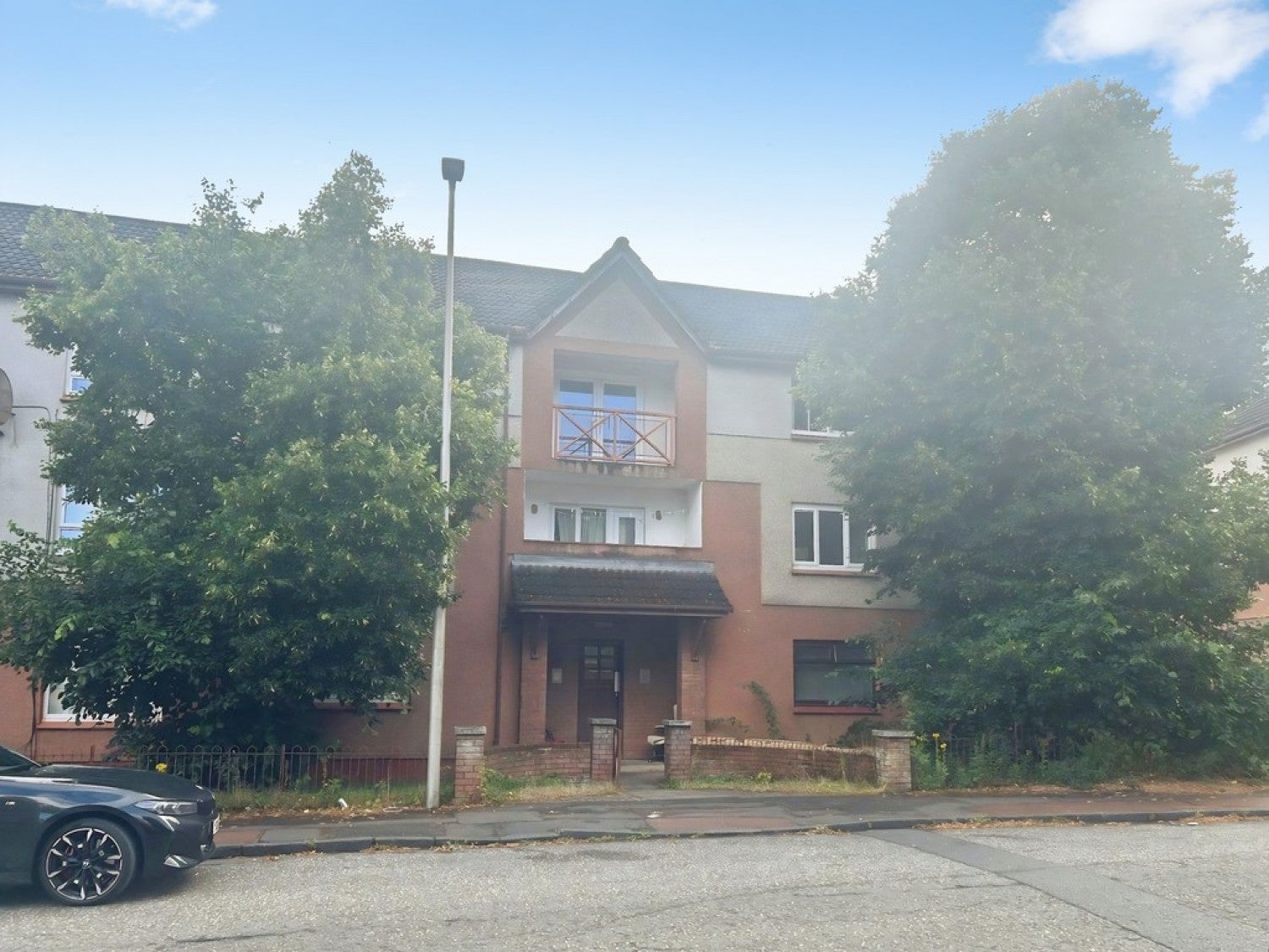 Flat Dalriada Crescent in Motherwell