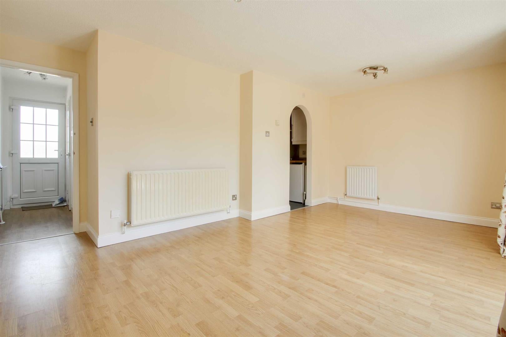 Flat Caraway Close in Walton