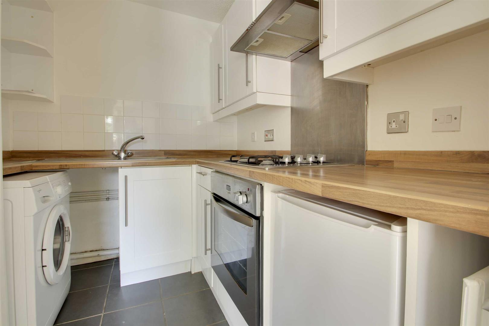 Flat Caraway Close in Walton