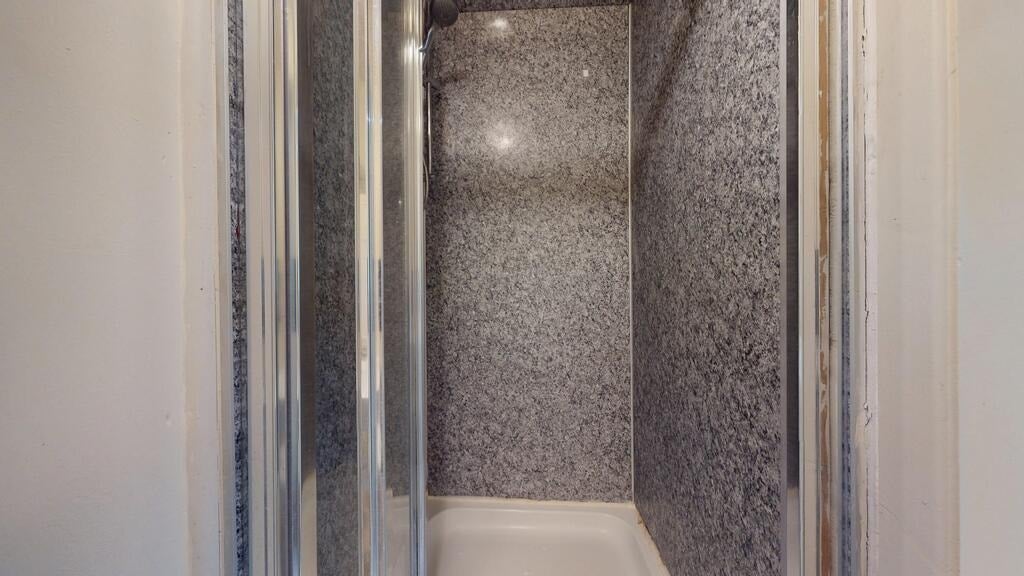 Flat Brondesbury Park in Greater London