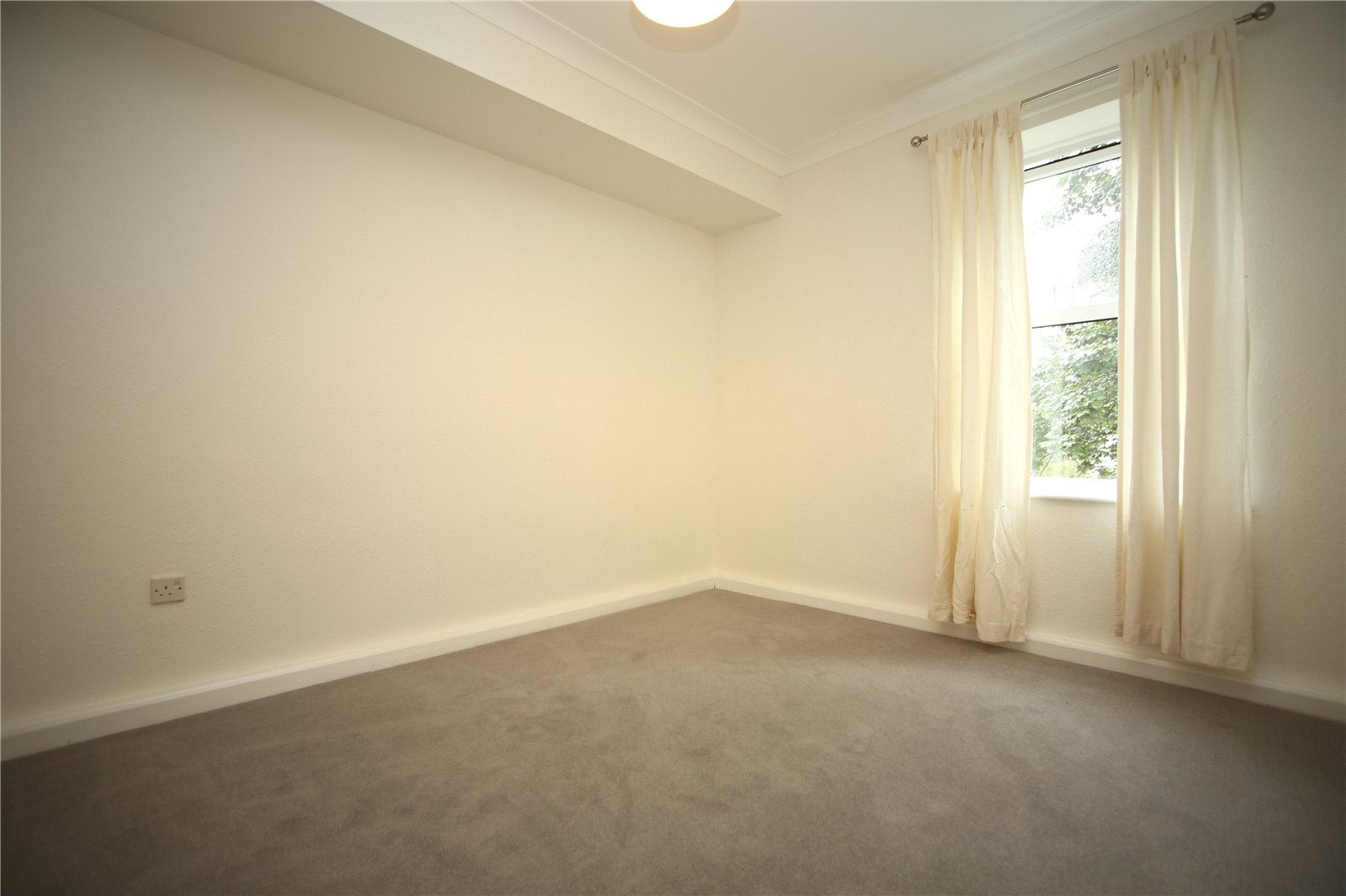 Flat Pittville Circus in Cheltenham