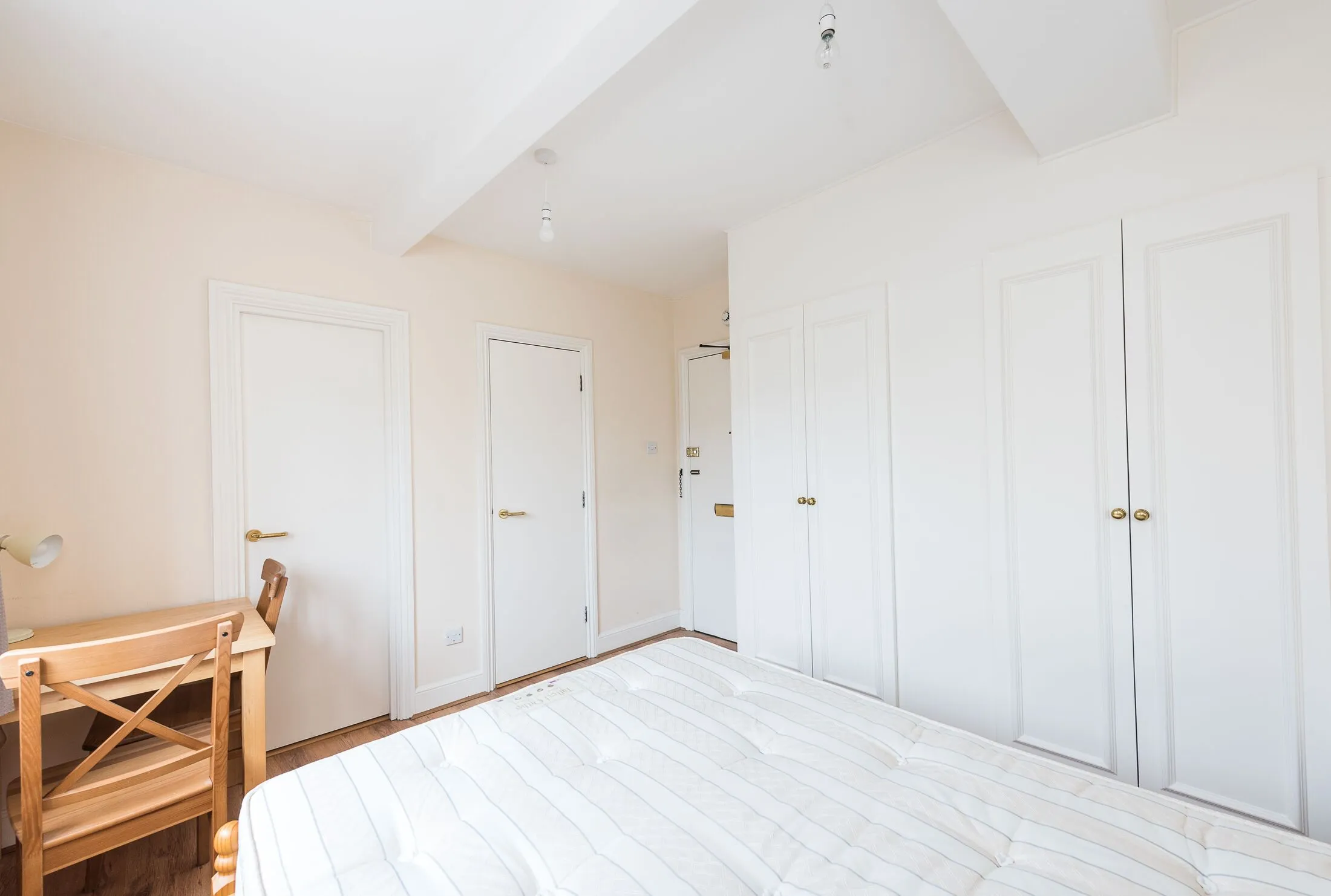 Flat Elystan Street in Greater London