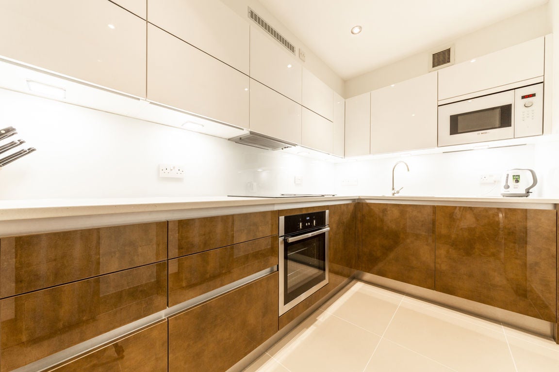 Flat York Road in Greater London